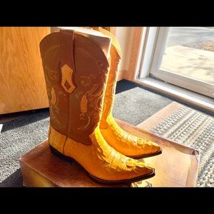 Cuadra Caiman Ostrich boots